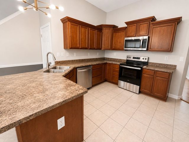 5034 FRENCH BROAD LN, Bartlett, TN 38135