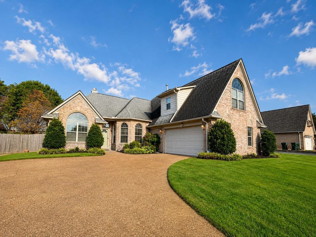 5034 FRENCH BROAD LN, Bartlett, TN 38135