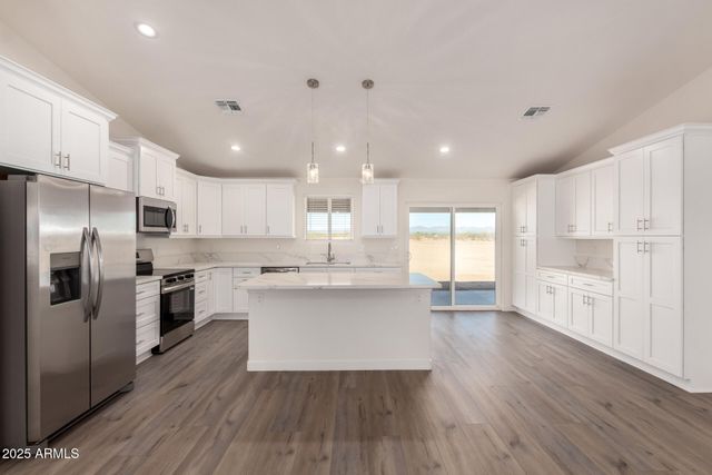 23132 W Lone Mountain Road, Wittmann, AZ 85361