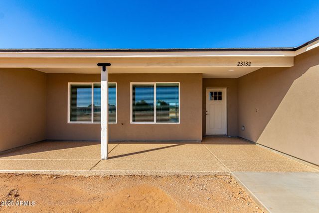 23132 W Lone Mountain Road, Wittmann, AZ 85361