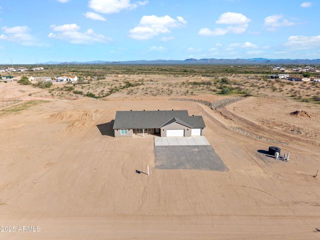 23132 W Lone Mountain Road, Wittmann, AZ 85361