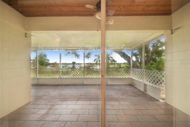 490 TWIN LAKES BOULEVARD, Lake Alfred, FL 33850
