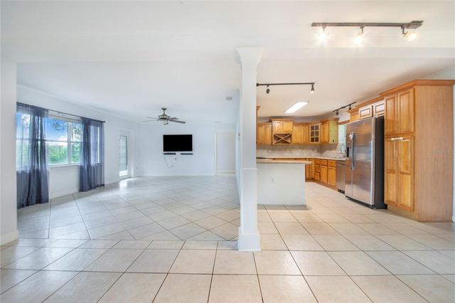 490 TWIN LAKES BOULEVARD, Lake Alfred, FL 33850