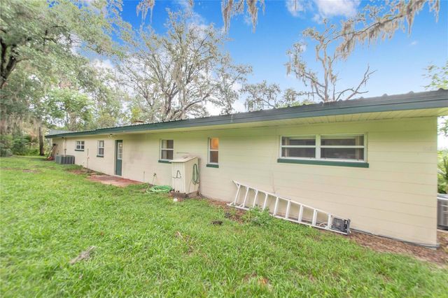 490 TWIN LAKES BOULEVARD, Lake Alfred, FL 33850