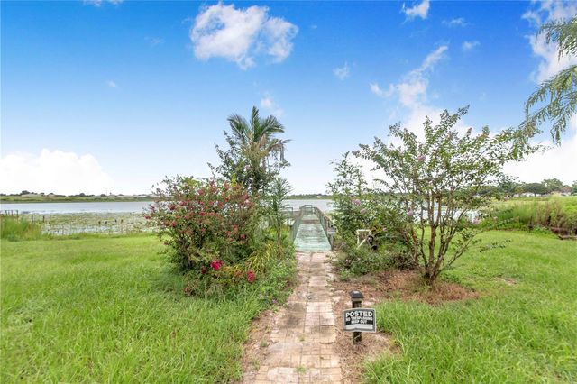 490 TWIN LAKES BOULEVARD, Lake Alfred, FL 33850