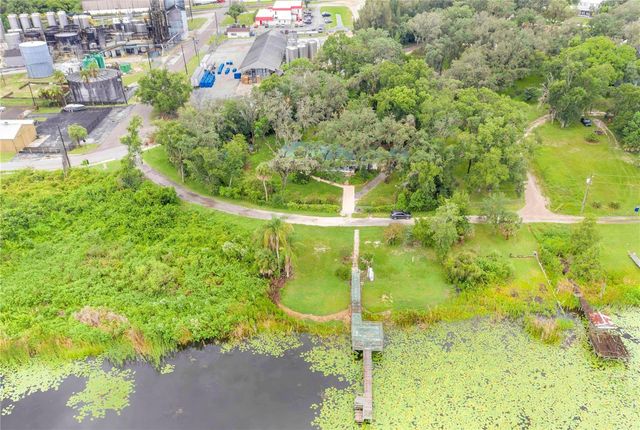 490 TWIN LAKES BOULEVARD, Lake Alfred, FL 33850
