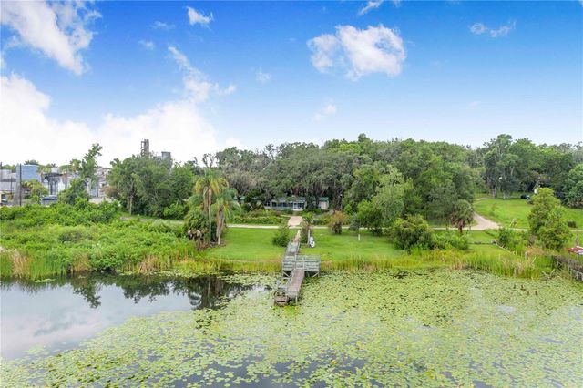 490 TWIN LAKES BOULEVARD, Lake Alfred, FL 33850