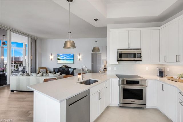 170 Lenell RD 701, Fort Myers Beach, FL 33931