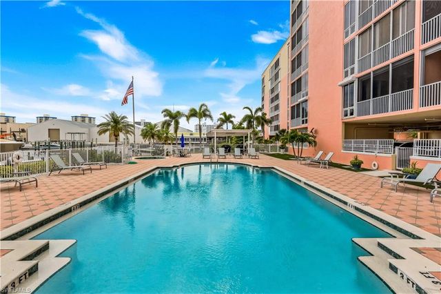 170 Lenell RD 701, Fort Myers Beach, FL 33931