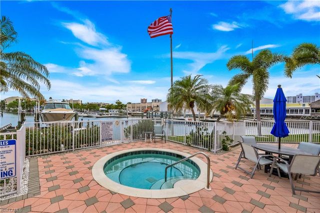 170 Lenell RD 701, Fort Myers Beach, FL 33931