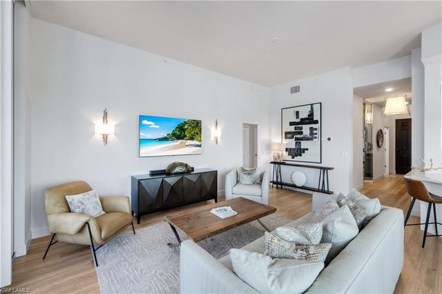 170 Lenell RD 701, Fort Myers Beach, FL 33931