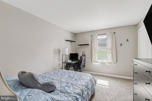 2911 SOUTHWESTERN AVE, Manchester, MD 21102