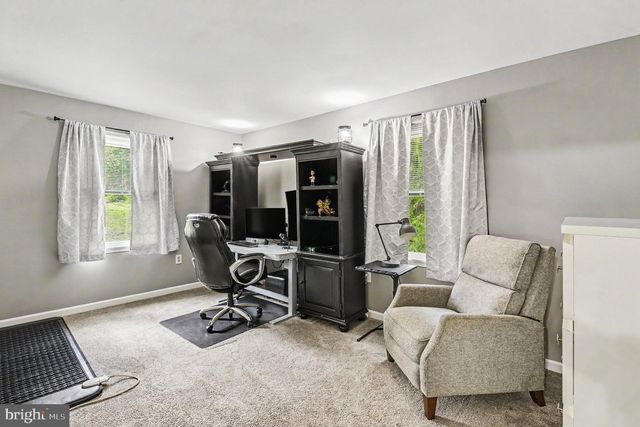 2911 SOUTHWESTERN AVE, Manchester, MD 21102