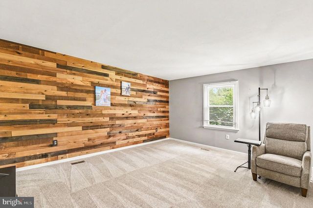 2911 SOUTHWESTERN AVE, Manchester, MD 21102
