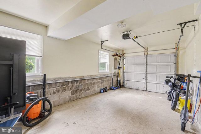 2911 SOUTHWESTERN AVE, Manchester, MD 21102