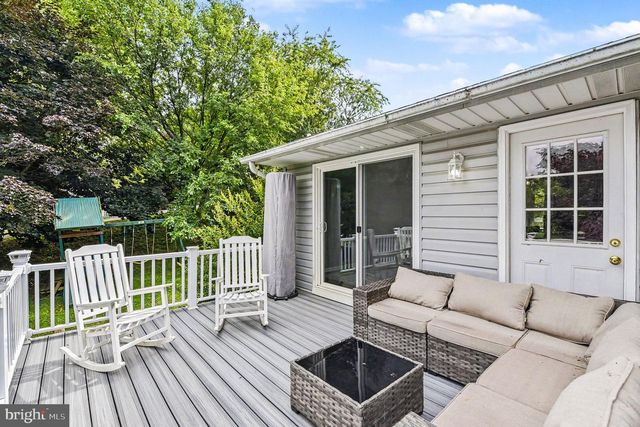 2911 SOUTHWESTERN AVE, Manchester, MD 21102