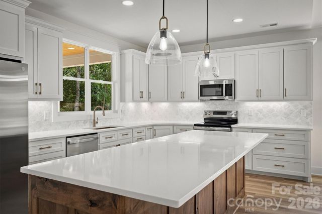 1062 Faith Court, Morganton, NC 28655