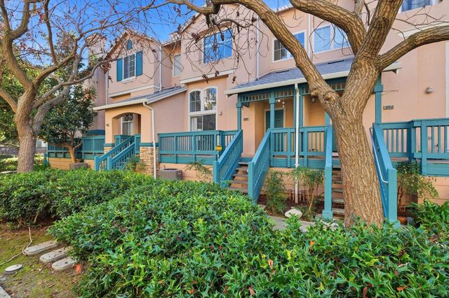 38860 Garibaldi Cmn, Fremont, CA 94536