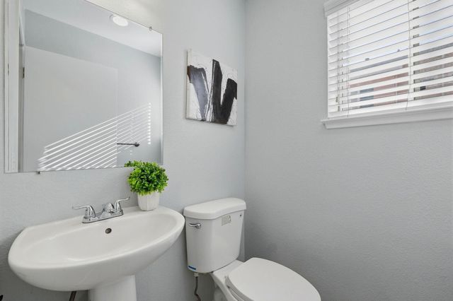 38860 Garibaldi Cmn, Fremont, CA 94536