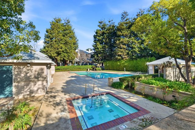 38860 Garibaldi Cmn, Fremont, CA 94536