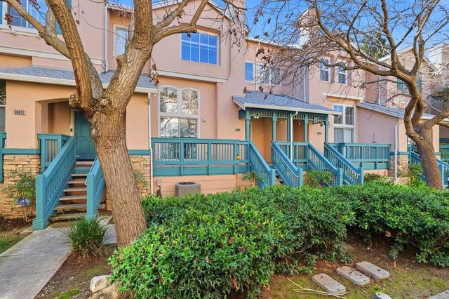 38860 Garibaldi Cmn, Fremont, CA 94536