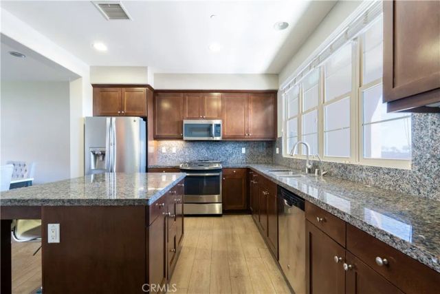 812 Citrus Court, Claremont, CA 91711