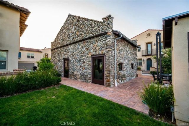 812 Citrus Court, Claremont, CA 91711