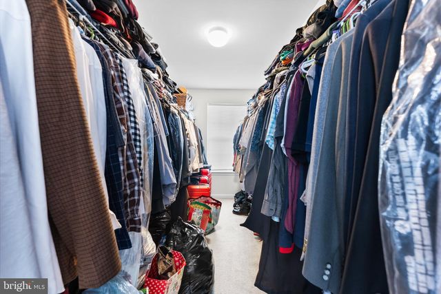 8 REMBRANDT WAY, Mays Landing, NJ 08330