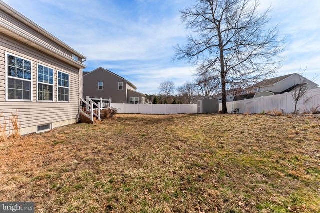 8 REMBRANDT WAY, Mays Landing, NJ 08330