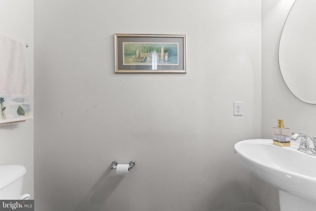 8 REMBRANDT WAY, Mays Landing, NJ 08330