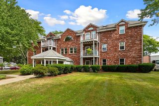19 Paris St 203, Medford, MA 02155