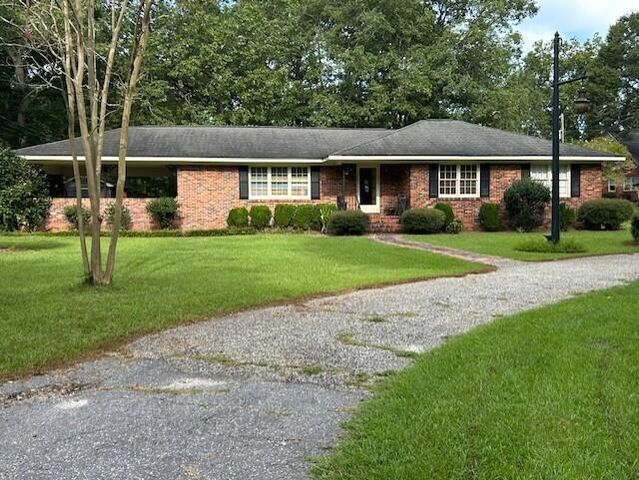 617 Pickwood Drive, Manning, SC 29102
