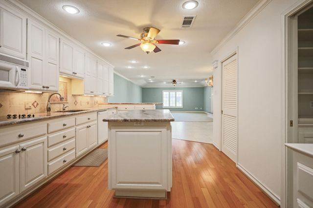 4201 89th Street, Lubbock, TX 79423