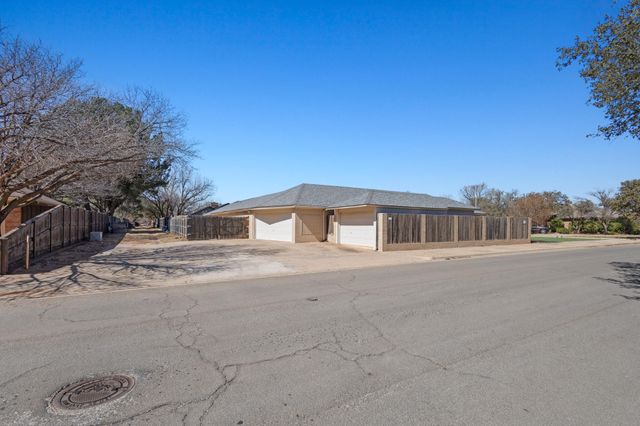4201 89th Street, Lubbock, TX 79423