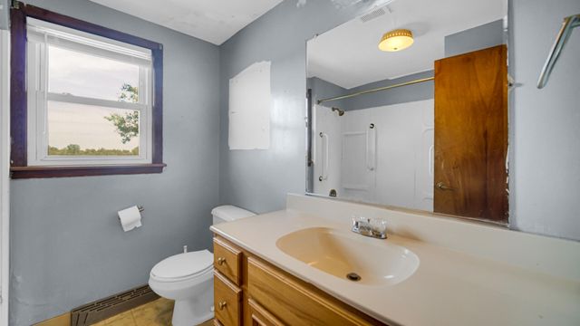 15611 Grant Street, Crown Point, IN 46307