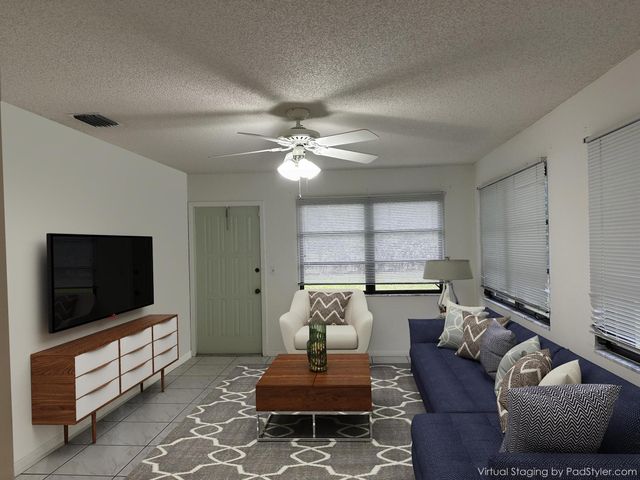 6049 Olivewood Circle, Greenacres, FL 33463