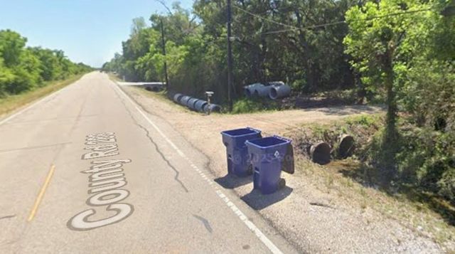 4859 County Road 288, Angleton, TX 77515