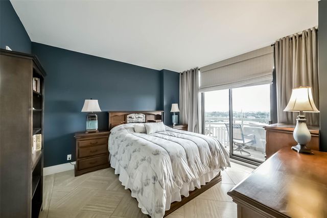 15 Greenway Plaza 10B, Houston, TX 77046