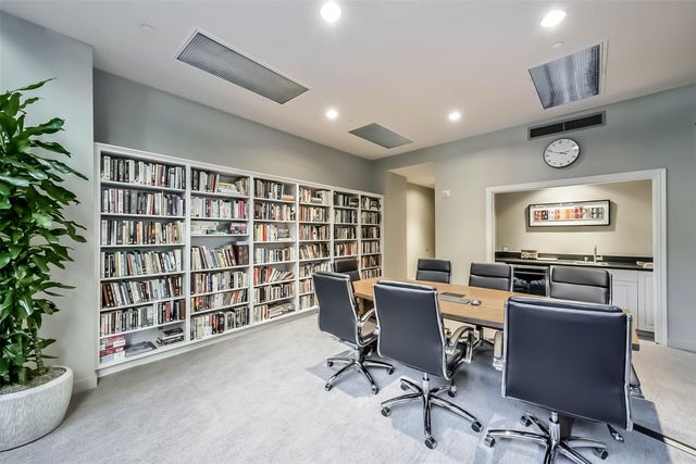 15 Greenway Plaza 10B, Houston, TX 77046