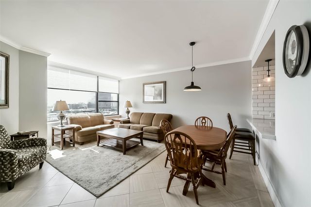 15 Greenway Plaza 10B, Houston, TX 77046