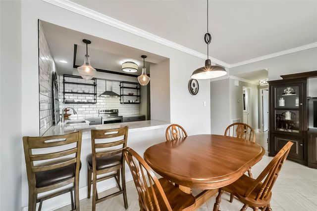 15 Greenway Plaza 10B, Houston, TX 77046