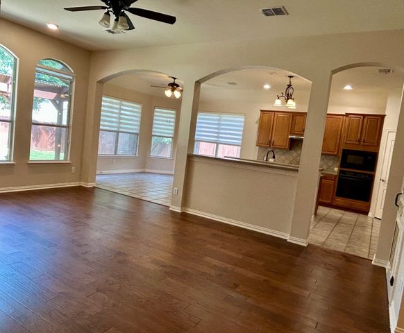 3513 Sundown Boulevard, Denton, TX 76210