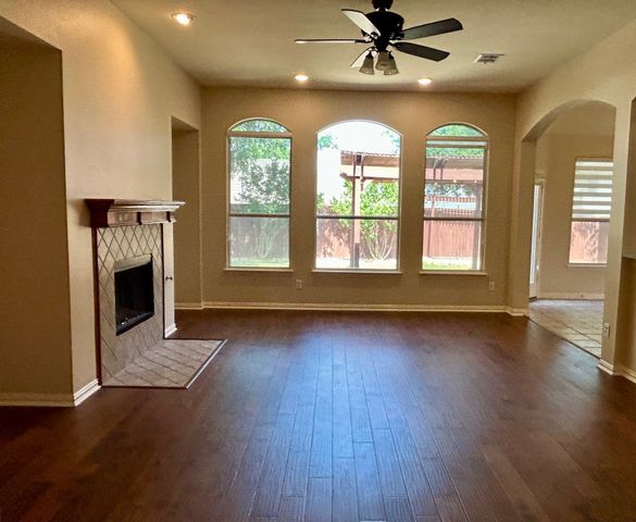 3513 Sundown Boulevard, Denton, TX 76210