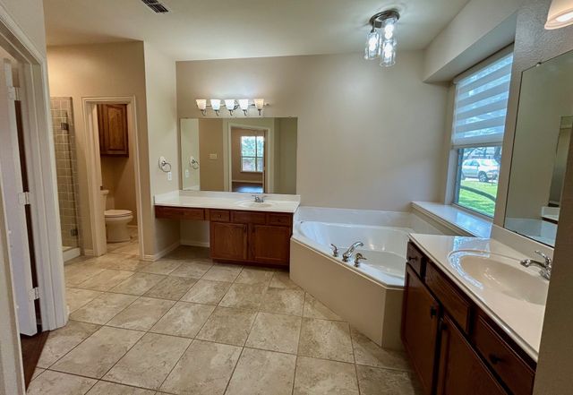 3513 Sundown Boulevard, Denton, TX 76210