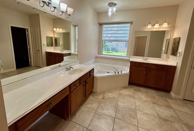 3513 Sundown Boulevard, Denton, TX 76210