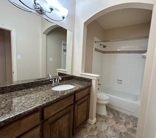 3513 Sundown Boulevard, Denton, TX 76210