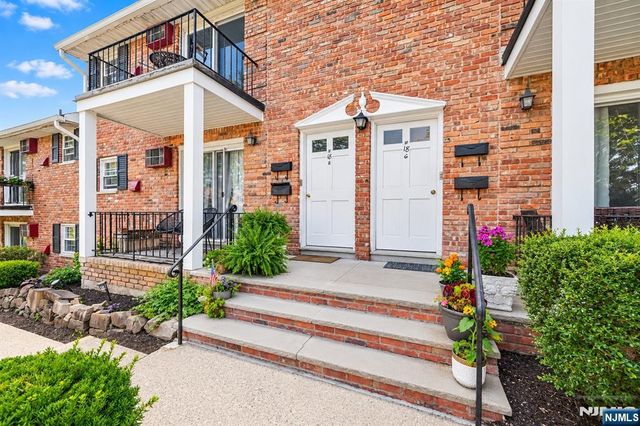320 South Street 18H, Morristown Town, NJ 07960