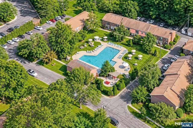 320 South Street 18H, Morristown Town, NJ 07960