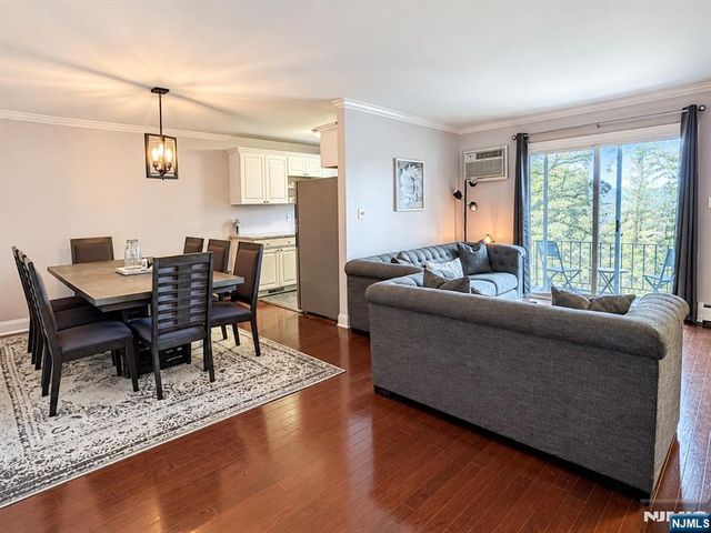 320 South Street 18H, Morristown Town, NJ 07960