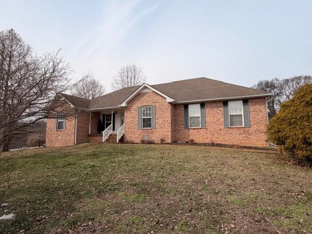1705 Wynnewood Dr, Chapmansboro, TN 37035